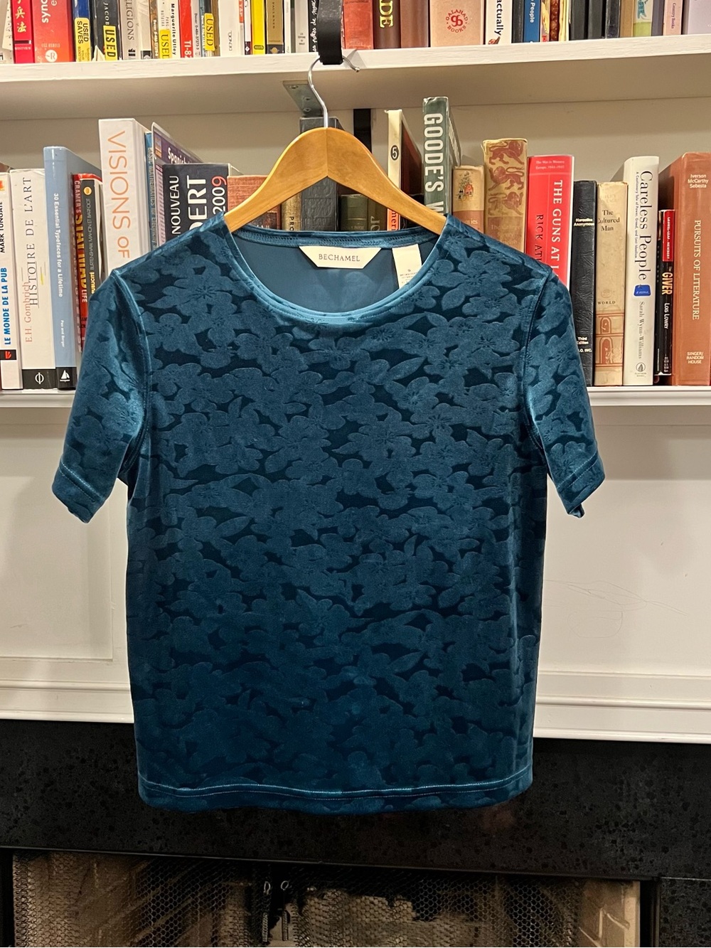 BECHAMEL Velvet Floral Short Sleeve Knit Top
